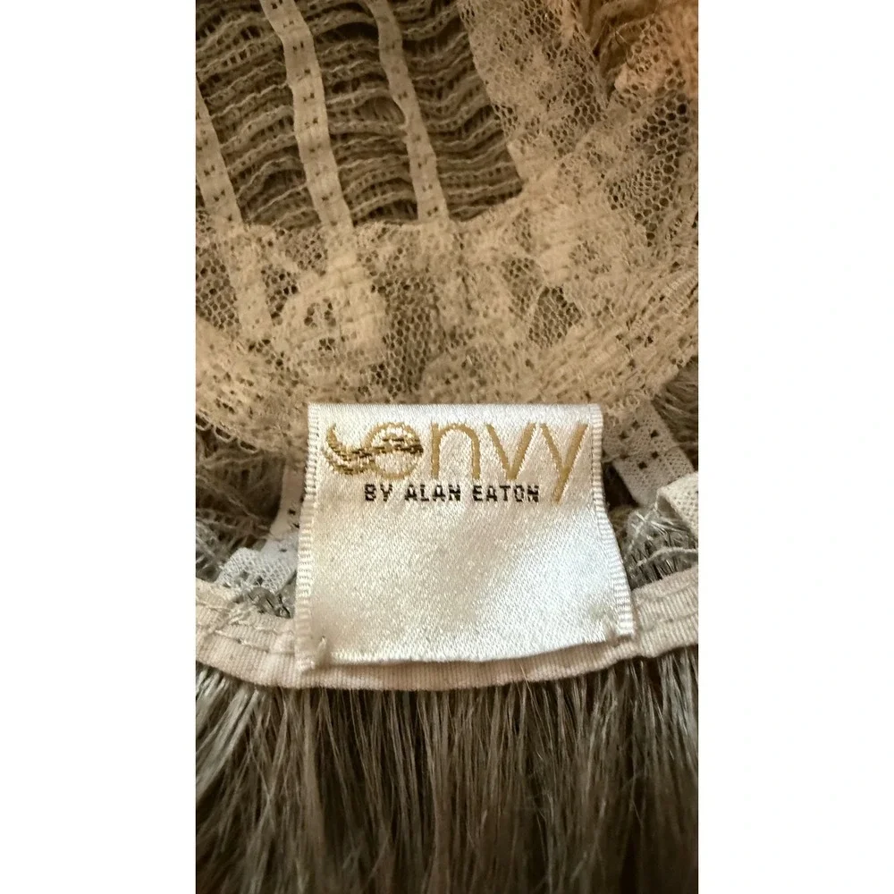 Envy Layered Topper Women Medium Grey Excellent Clip-In Hairpiece Alan Eaton